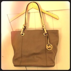Mauve Michael Kors Purse
